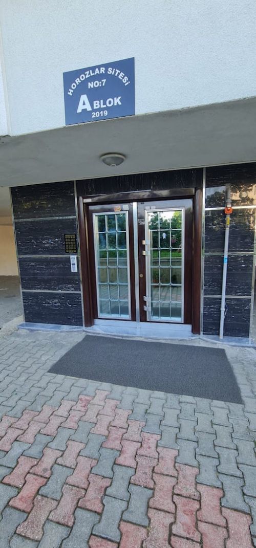 YÜCELEN YAPI HOROZLAR SİTESİ 